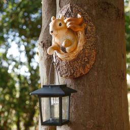 Solarlampe neugieriges Eichhörnchen, 11,5x12,5x19,5 cm, Polyresin 