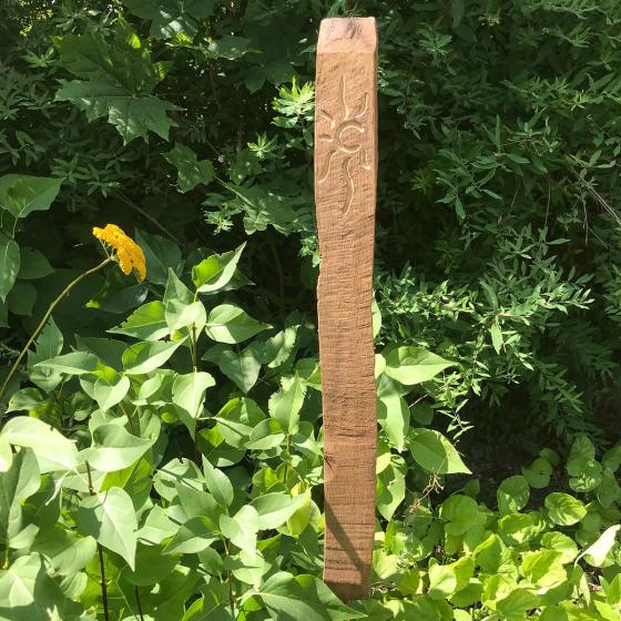 Gartenstecker Siegfried Sonnenmotiv, 94x5,5x2,5 cm, Eichenholz, natur
